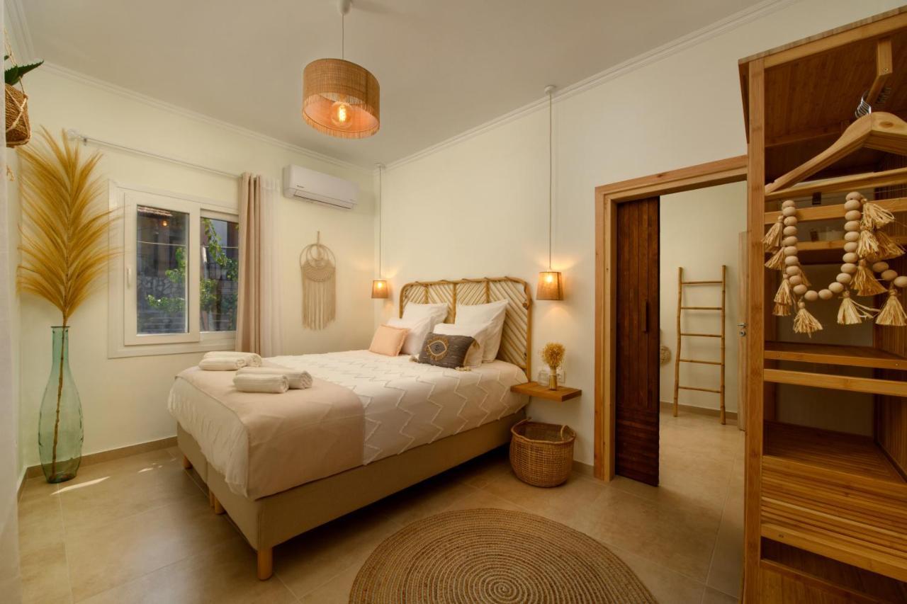 La Maisonette House In The Heart Of Liapades Close To Rovinia Beach & Paleokastritsa Екстериор снимка